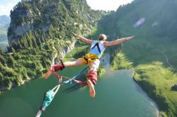 开云体育APP下载-宣言，久保建英把名字刻入日本足球的转折时刻