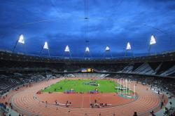 开云平台-当最后的光亮刺破深海，一场跨洲对决的绝对独白