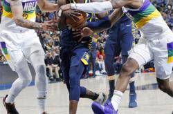 开云体育入口-步行者队与戴维斯合同三年2100万