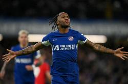 开云体育入口-胜败乃常：广州富力队在比赛中大放异彩