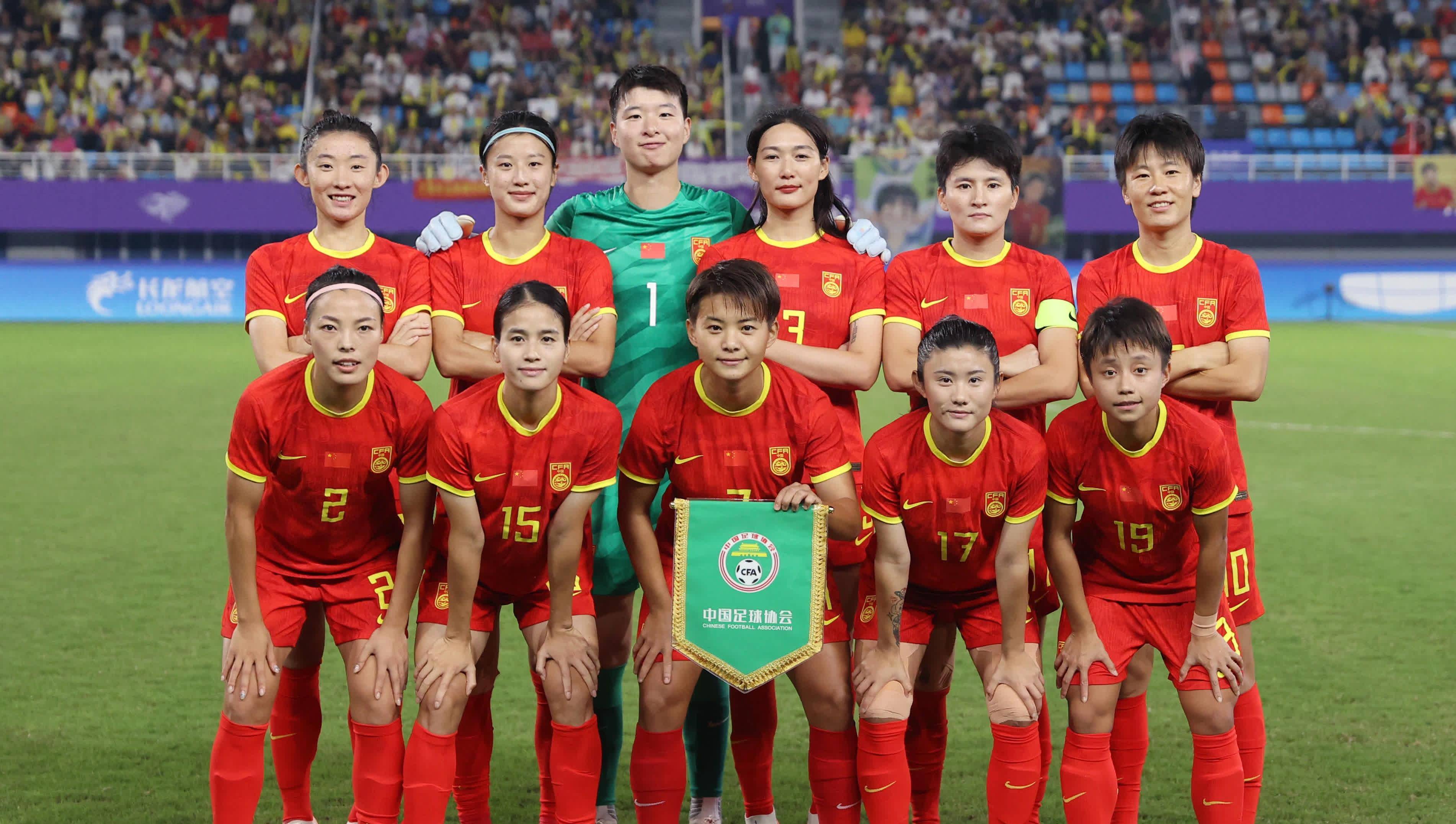 国际女子足球比赛中，中国队实现完美胜利的简单介绍