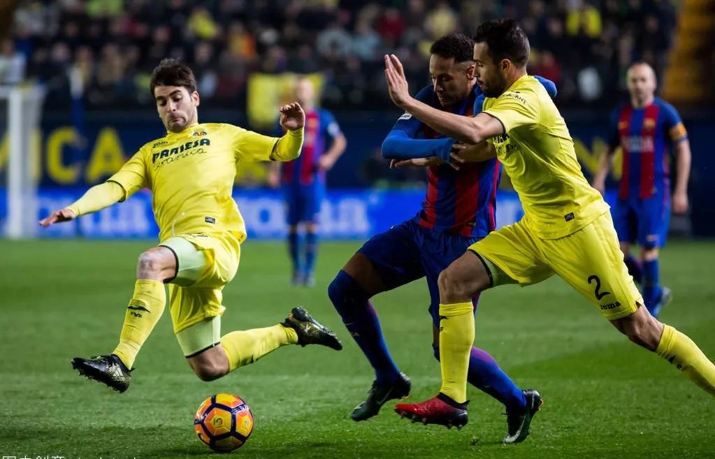 斯图加特主场龙头难敌,亟需加强主场拿分能力 斯图加特主场龙头难敌,亟需加强主场拿分能力