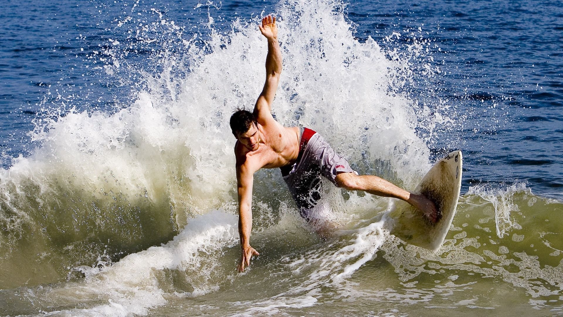 范弗利特末节19分弑杀绿军，凯尔特人血拼开拓者惜败