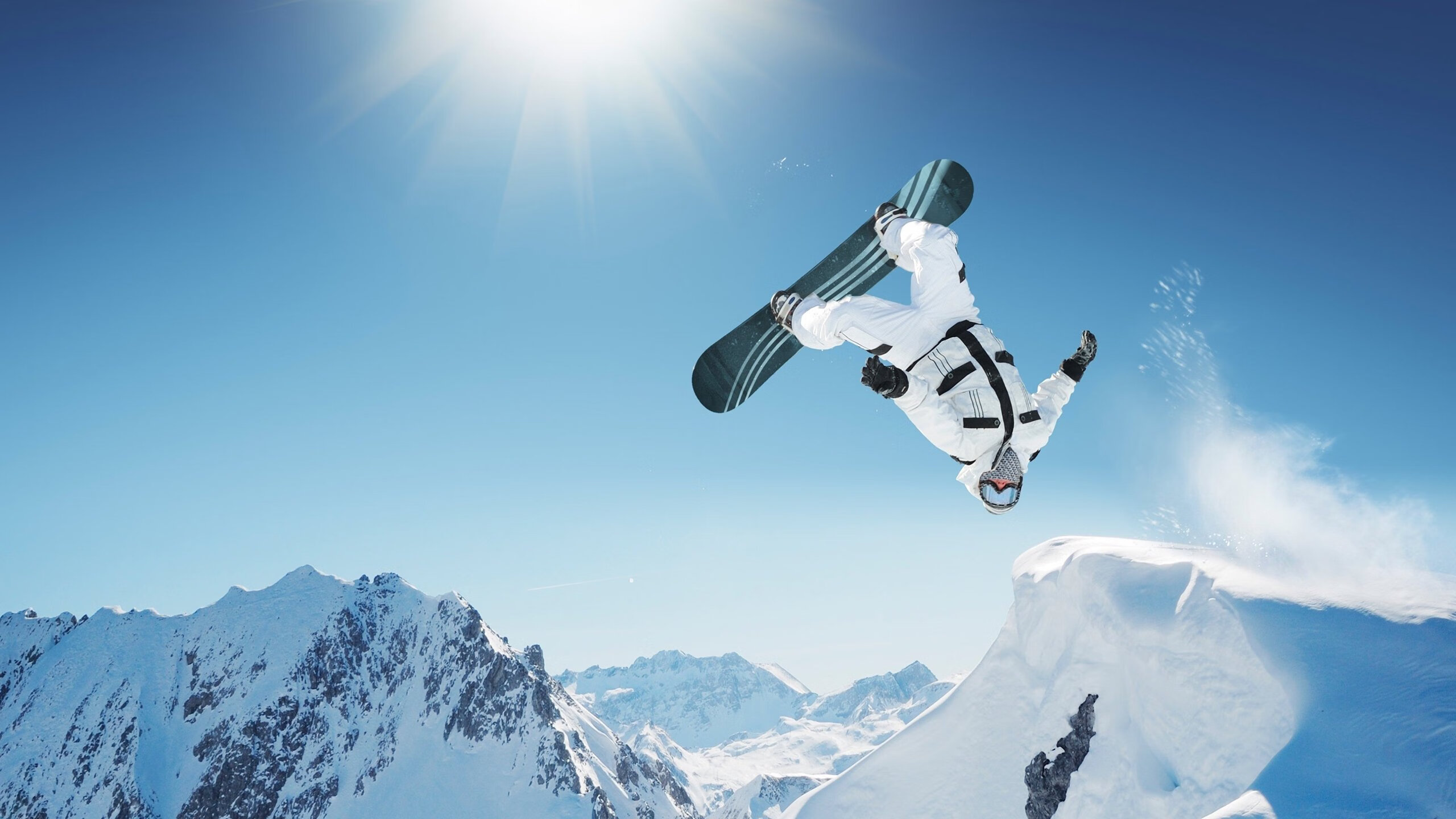 孤岛与风暴，贝恩的绝唱与掘金的完美压制