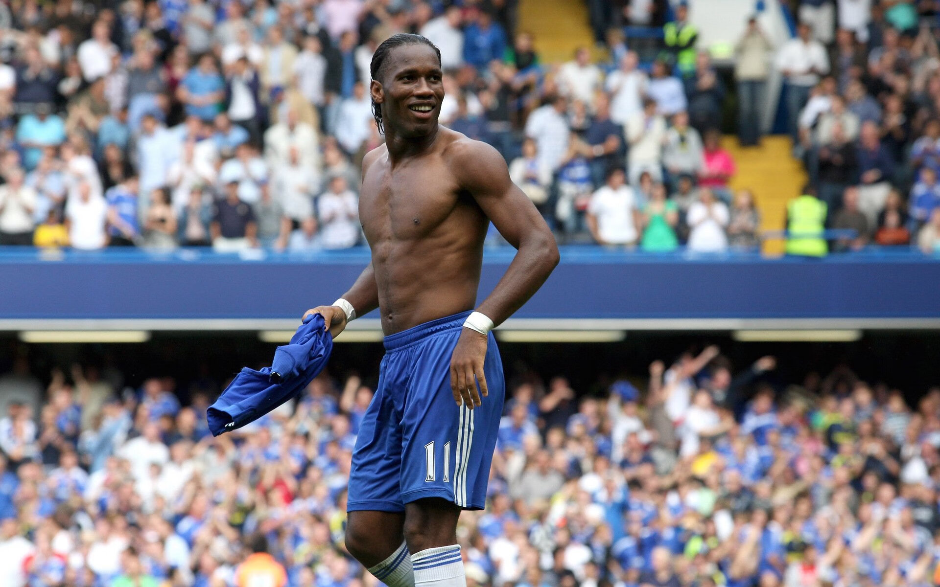 赛道上的双重风暴，迈凯伦双杀威廉姆斯，塞恩斯再度封神