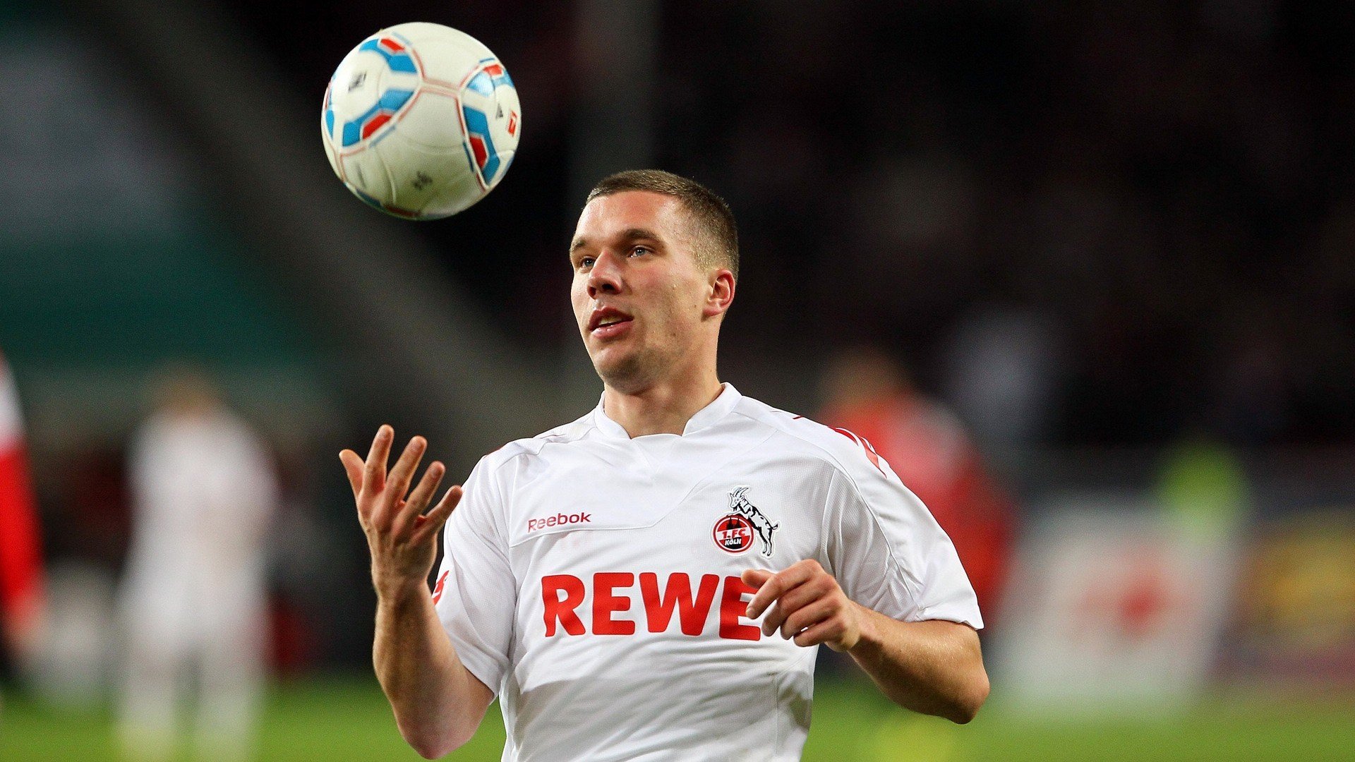 暗夜中的翡翠火焰,马丁内利点亮哥伦比亚的复仇之战